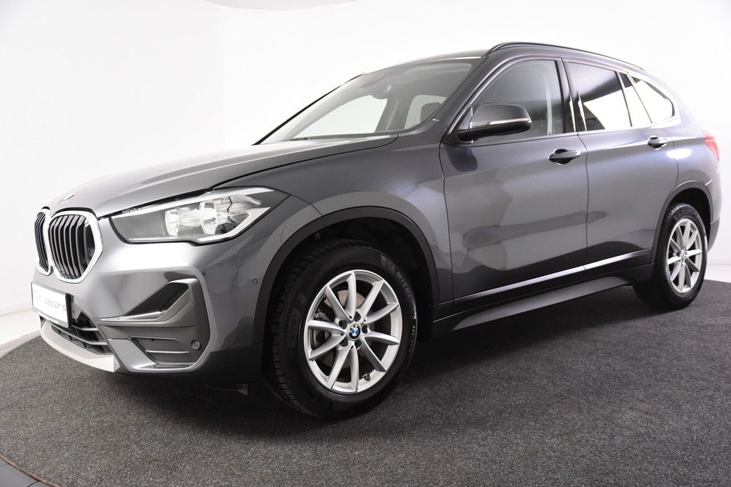 BMW X1 sDrive18i *1.Hand*Navi*Kamera*EHK* foto 25