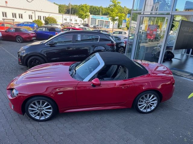 Fahrzeugabbildung Fiat 124 Spider Lusso KEYLESS NAV RFK SHZ DAB