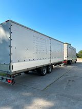Mercedes-Benz LKW Atego inkl. Anhänger für Geflügeltransporte