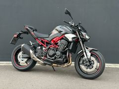 KAWASAKI Z 900 ABS mit 70 bzw. auf 35 kW 48 PS GEDROSSELT
