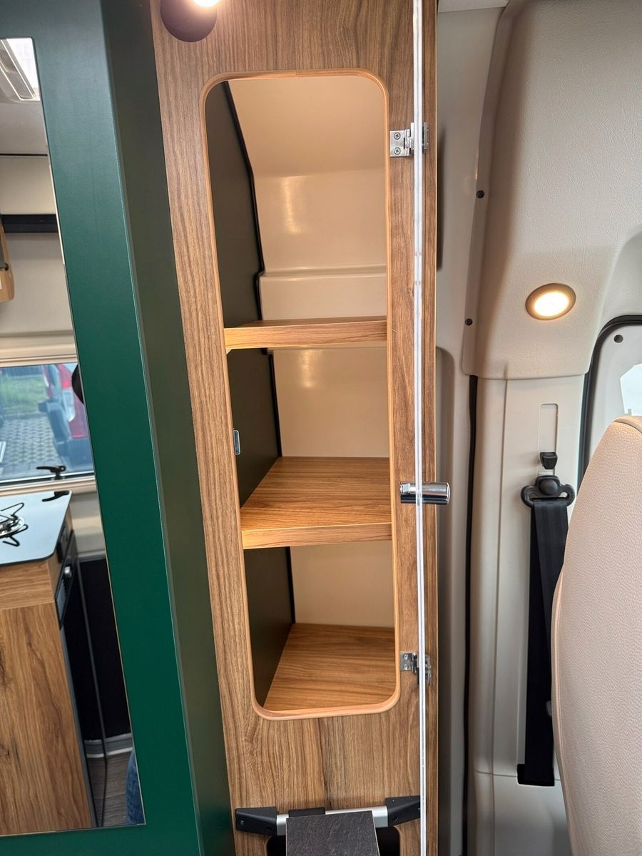 Fahrzeugabbildung Karmann Dexter DE 600 Automatik, Concept, Combi Heizung