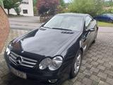 Mercedes-Benz SL 350 - Mercedes-Benz SL 300 mit Benzin-Antrieb