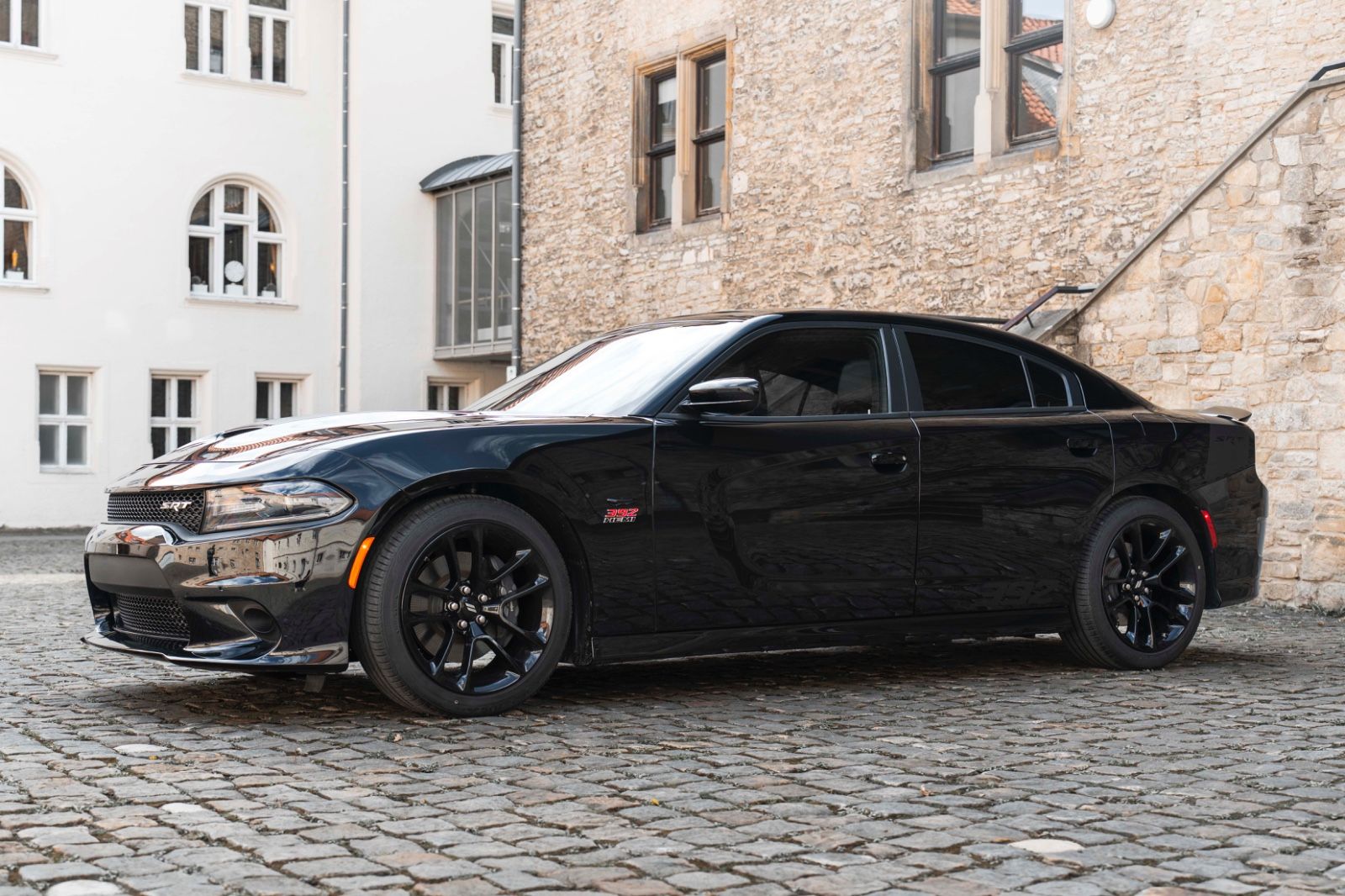 Fahrzeugabbildung Dodge Charger 6,4L SRT SCAT-PACK ALPINE KAM LED TOTW