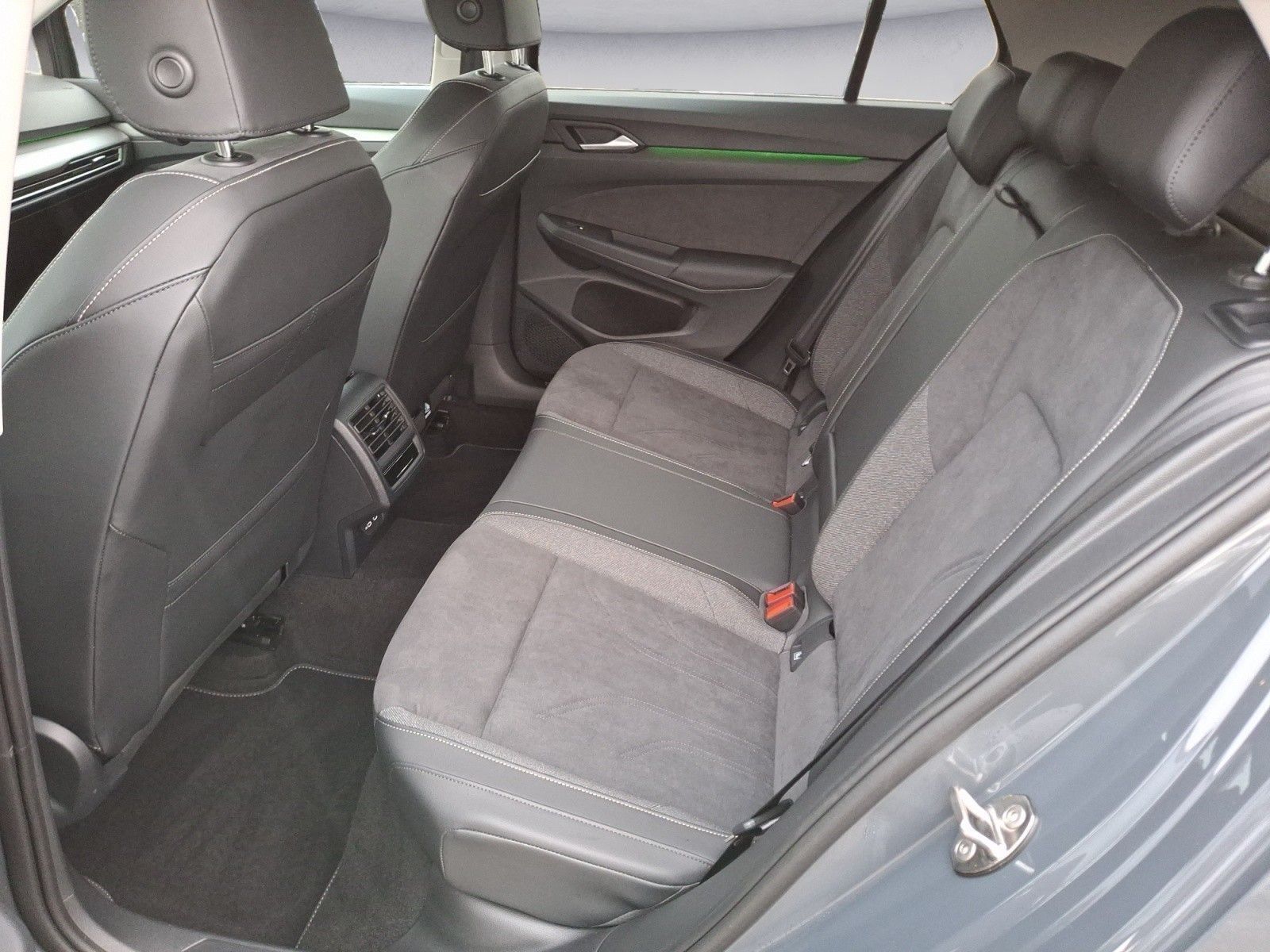 Volkswagen Golf - Bild 9