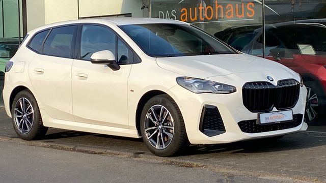 Fahrzeugabbildung BMW 220 Baureihe 2 Active Tourer 220 i M Sport NAVI+