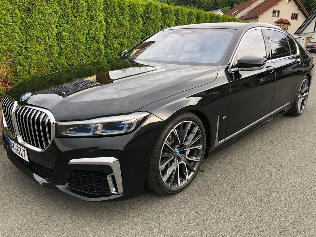 BMW 740