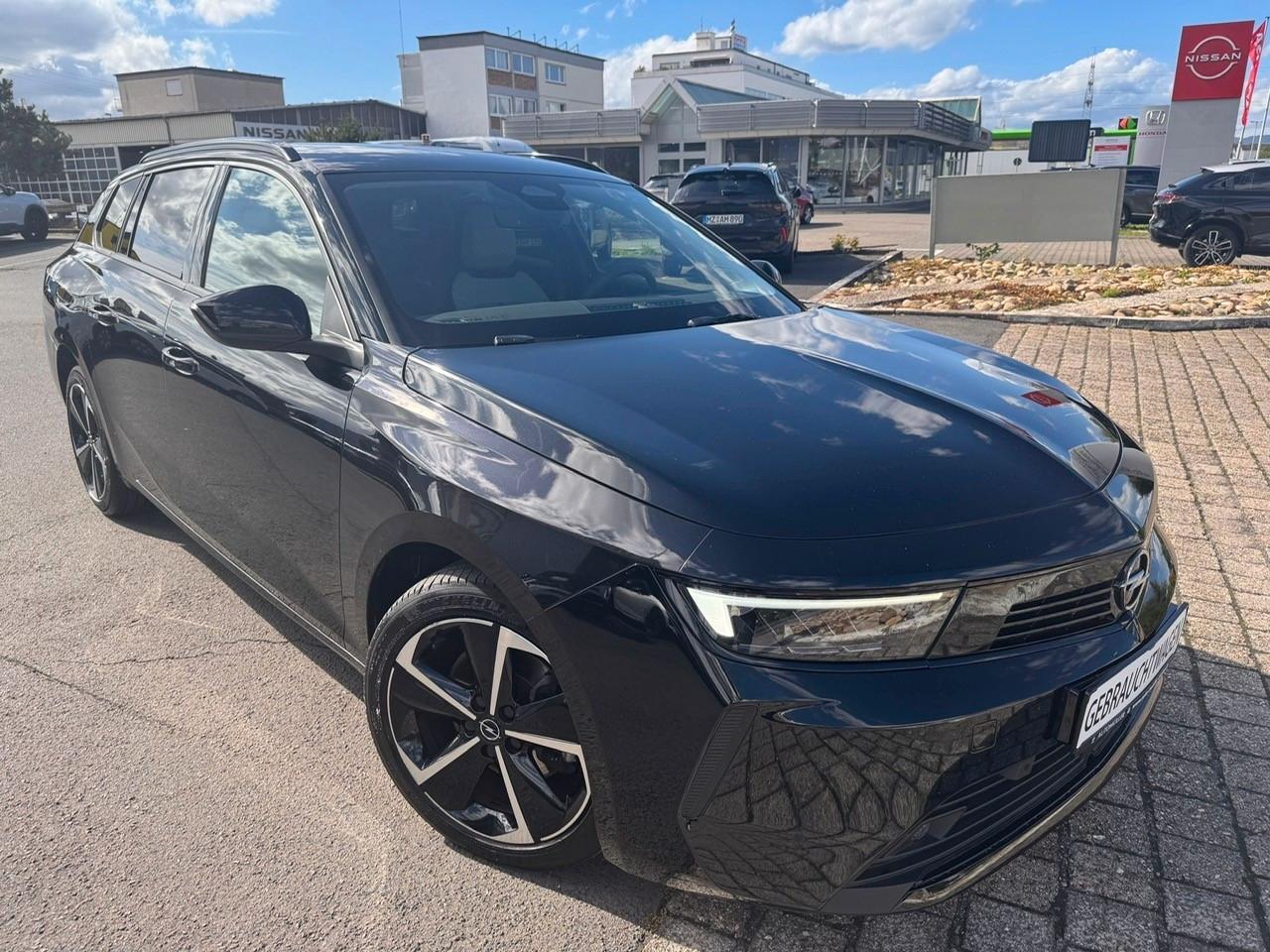 Opel Astra L ST Elegance 1.2 (130PS) RFK, SHZ, LHZ