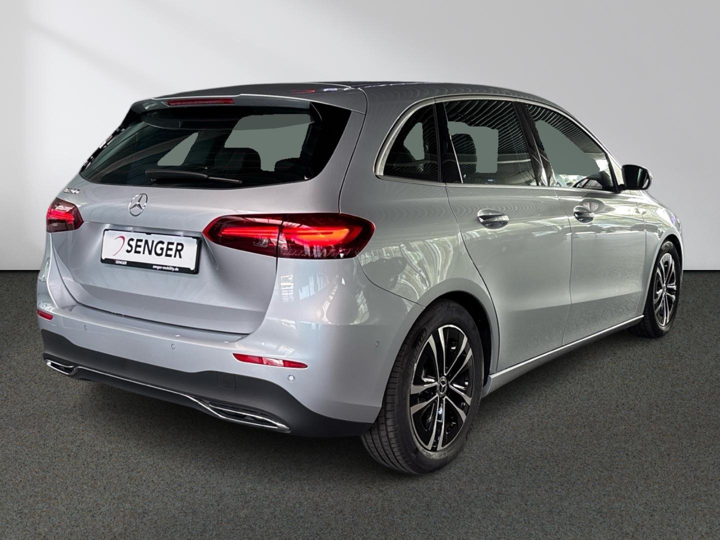 Mercedes-Benz B-Class Progressive Rückfahrkamera Ambiente LED, миниатюра 4