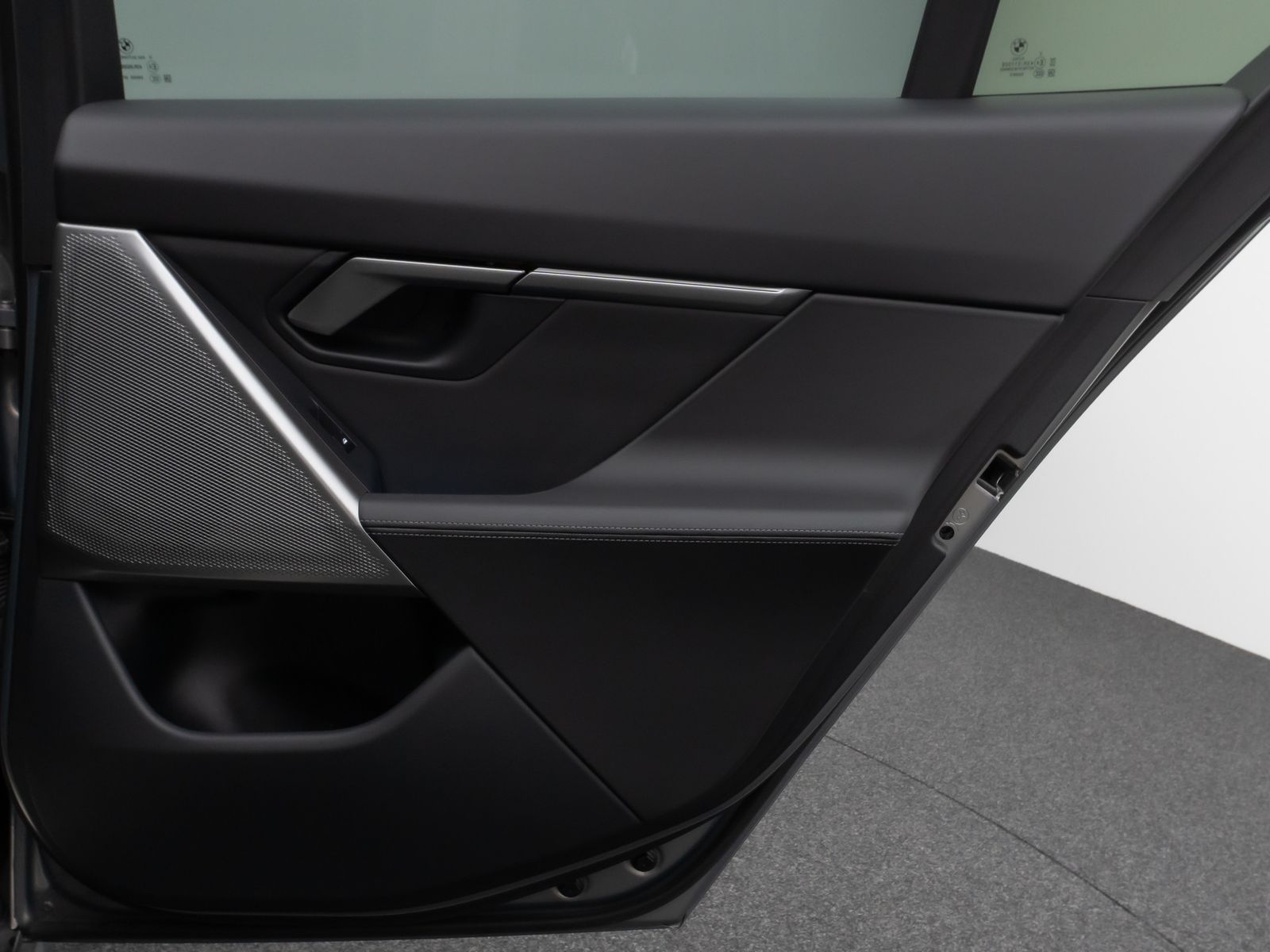 Fahrzeugabbildung BMW 520d Kamera DAB Leder Alarm Sport DigKey 18Zoll