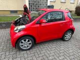 Toyota iQ Benzin - Toyota IQ von privat