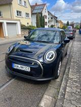 MINI Cooper SE Resolute Editon Resolute Editon - MINI Cooper SE: Resolute Editon