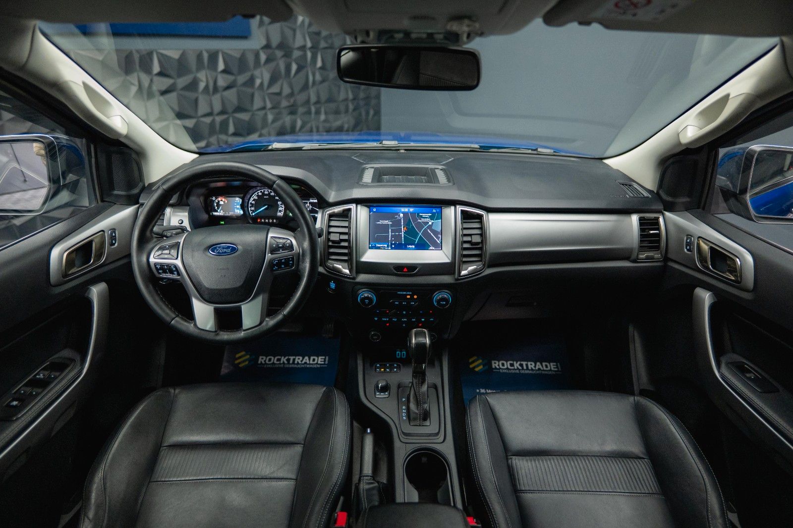 Fahrzeugabbildung Ford Ranger Limited Doppelkabine 4x4 *ACC*LED*DAB*