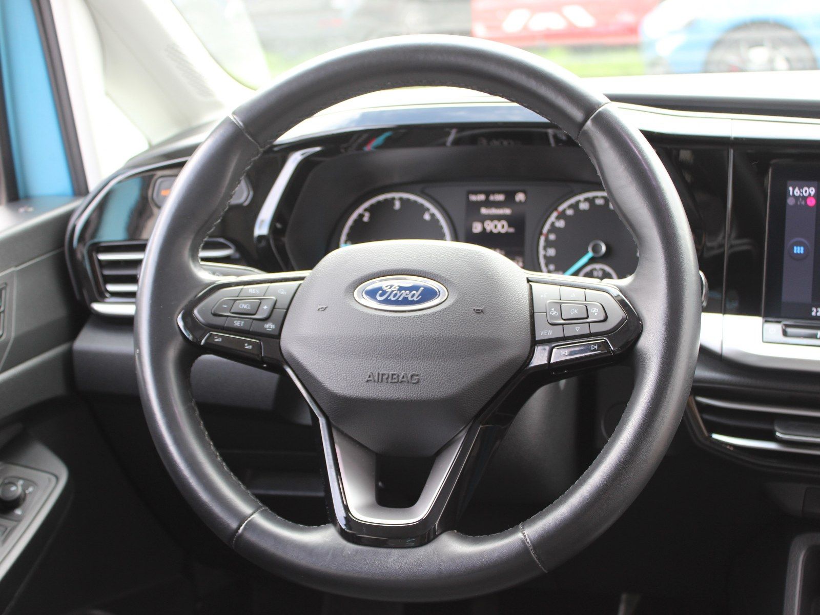 Fahrzeugabbildung Ford Grand Tourneo Connect Active 2,0 EcoBlue