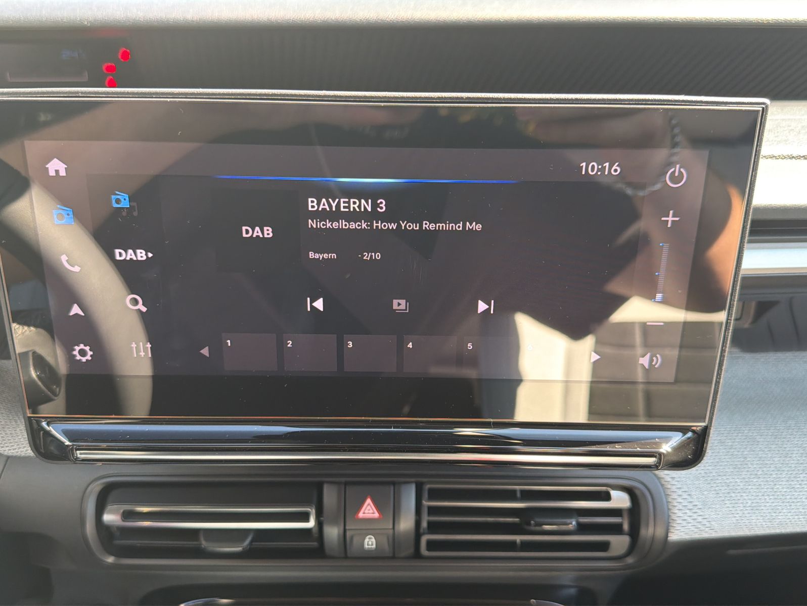 Fahrzeugabbildung Citroën C3 ë 113 MAX Automatik