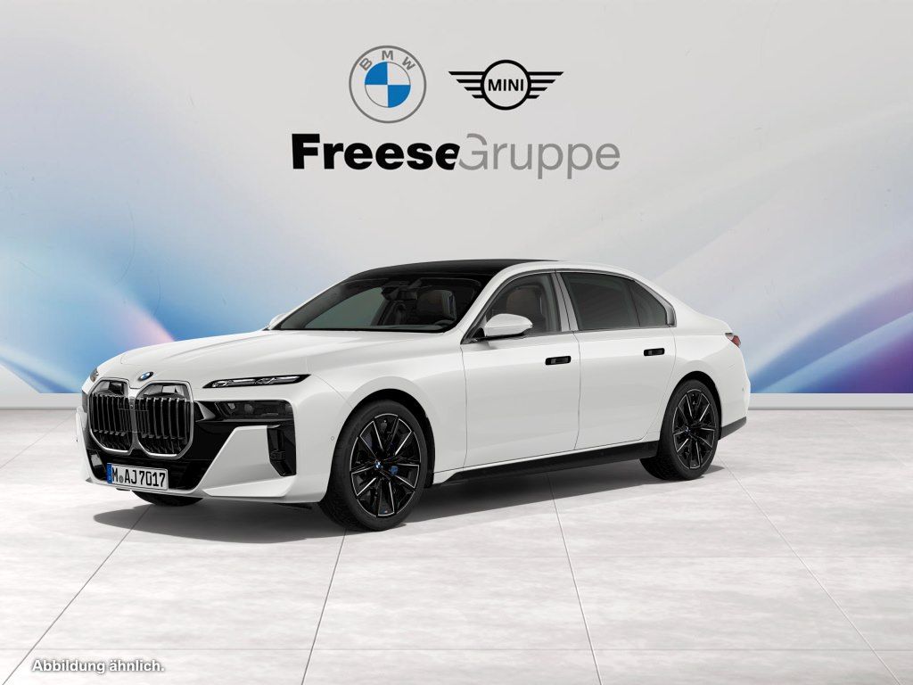 Image of BMW 740