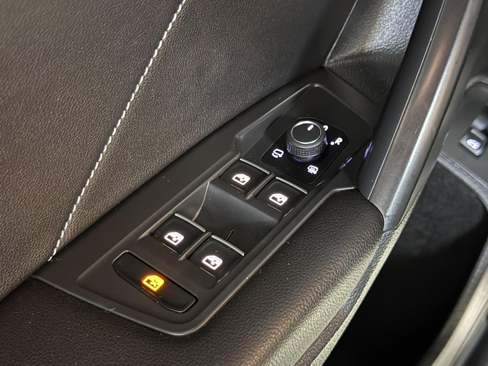 Volkswagen Tiguan Allspace 2,0 TSI R-Line Black 4M *Matrix*, миниатюра 26
