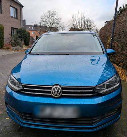 Volkswagen VW Touran Caribbean Blue Metallic 1,2