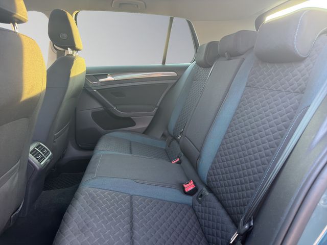 Golf VII 1.5 TSI IQ.DRIVE R-line DSG ACC PANO