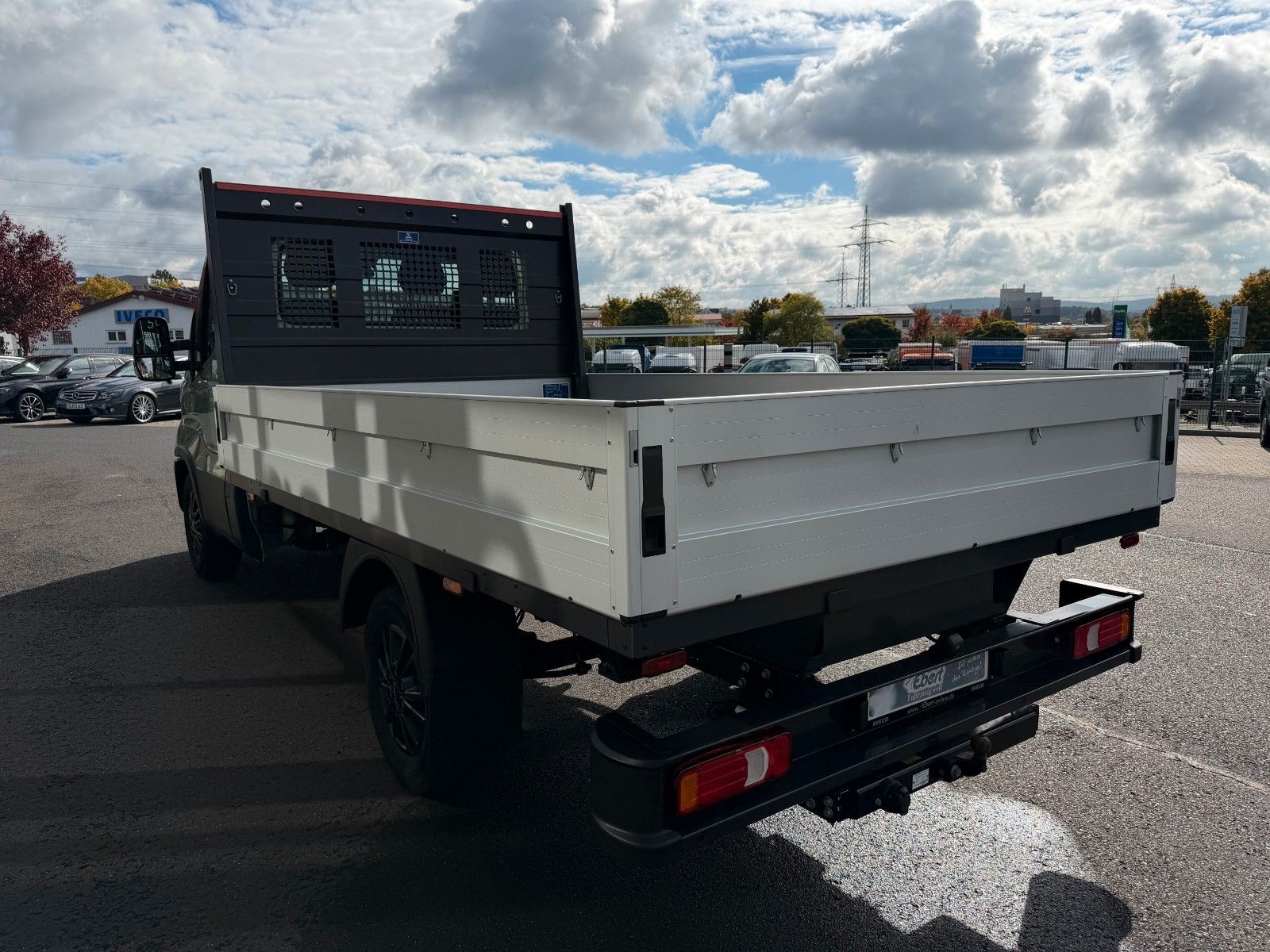 Fahrzeugabbildung Iveco Daily 35S14 A8 Pritsche *R.3450mm*AHK*Automatik