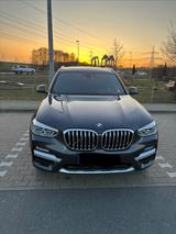 BMW X3 xDrive30i xLine AT xLine - BMW X3 xLine mit Benzin-Antrieb