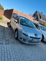 Peugeot 5008 - Peugeot 5008