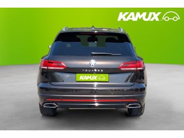 Volkswagen Touareg - 4