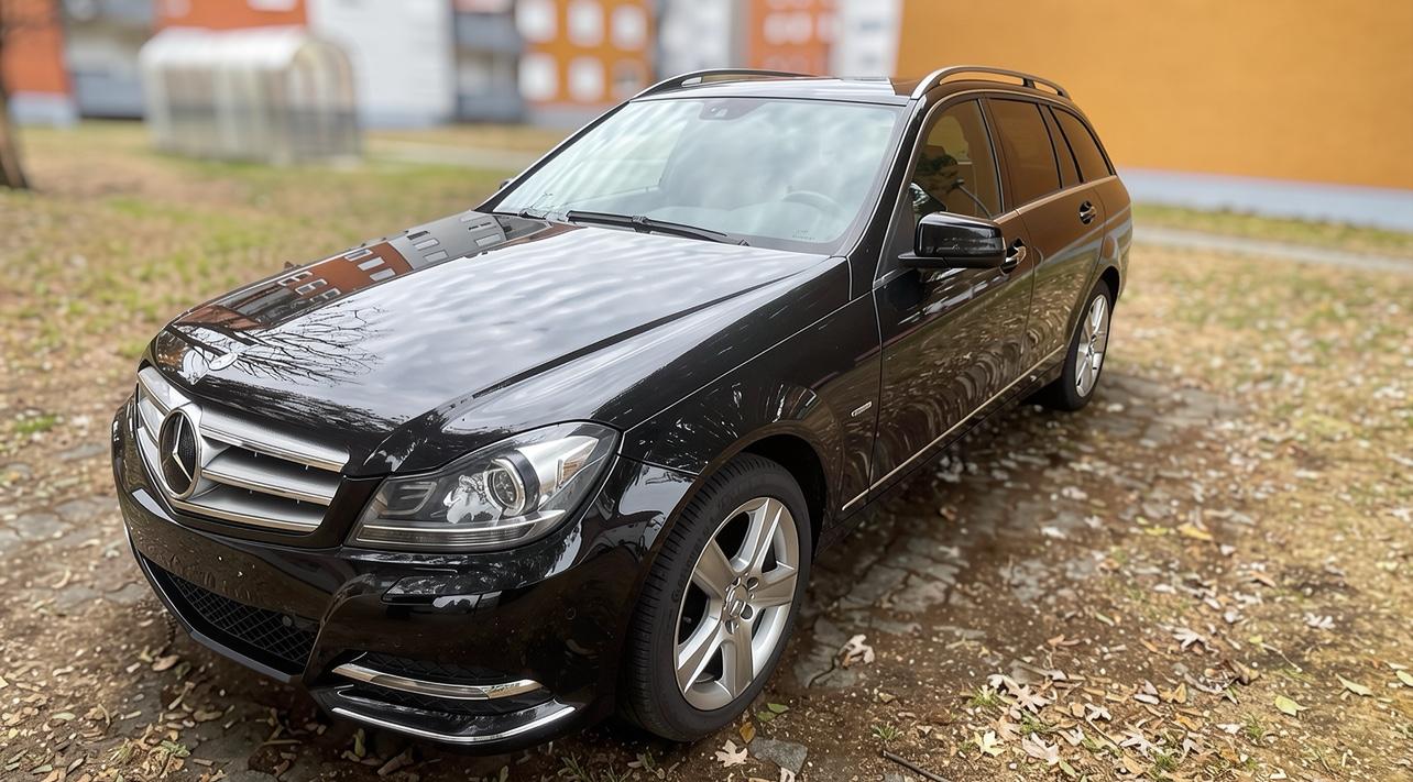 Mercedes-Benz C220, 2011