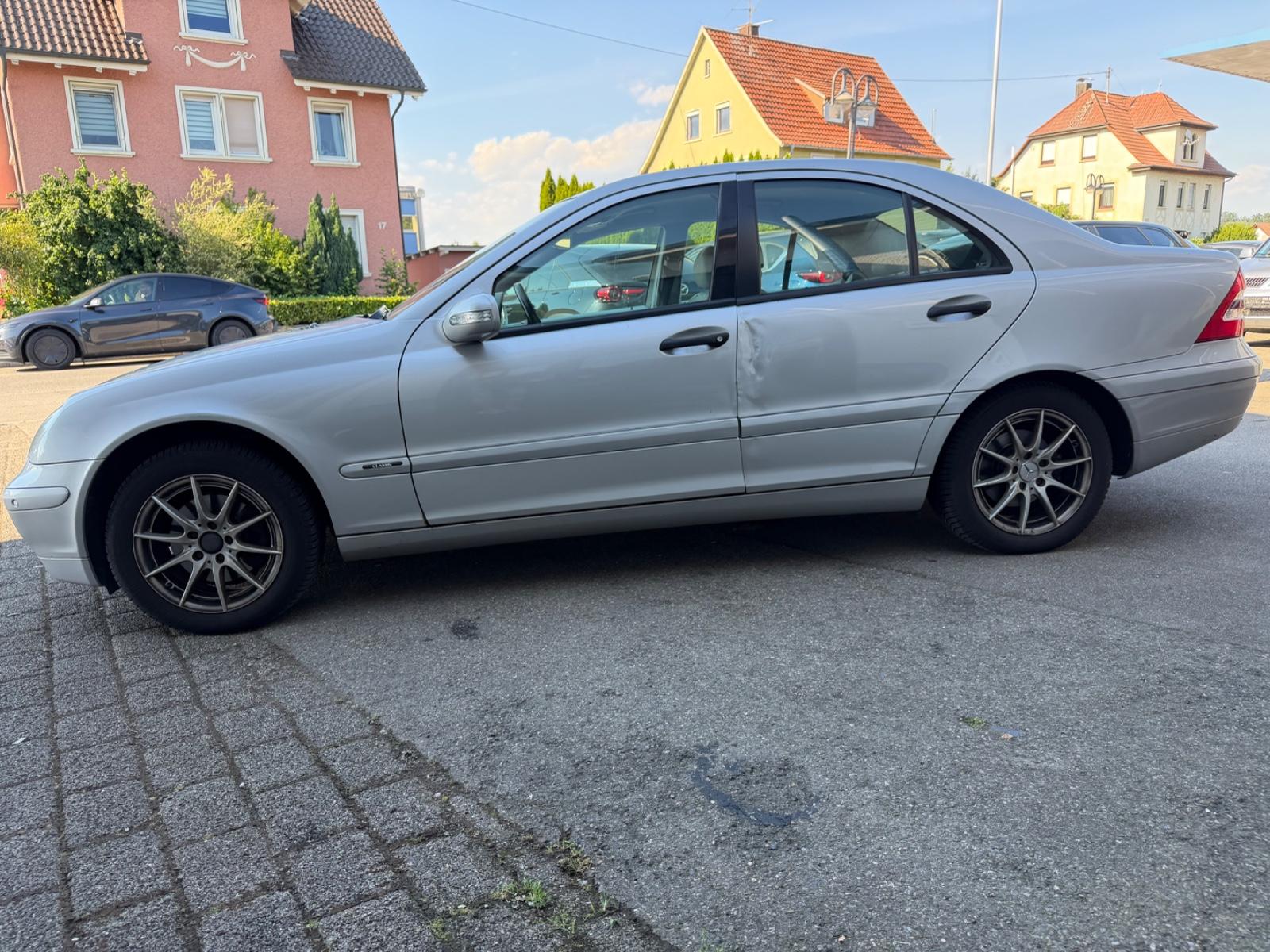 Mercedes-Benz C 180 C Limousine C 180 Kompressor Automatik