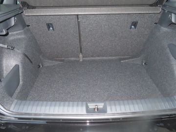 Fotografie 14 des Skoda Kamiq Monte Carlo 1.5 TSi DSG AHK Navi