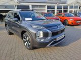 Mitsubishi Outlander Plug-In Hybrid 2.4 4WD Top - Mitsubishi Outlander mit Benzin-Antrieb: Allradantrieb