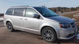 Dodge Grand Caravan GT 3.6 V6 BT Klima NAVI SH Leder - Dodge Grand Caravan mit Benzin-Antrieb: Kleinbus, 7 Sitzer