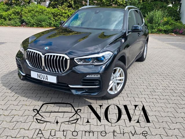 BMW X5 30d /LUFT/SKYLOUNGE/MERINO/8-FACH/LASER/HUD