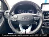 Hyundai i30 Sport LED Navi Kamera Lenkradheizung - Hyundai i30: Sport