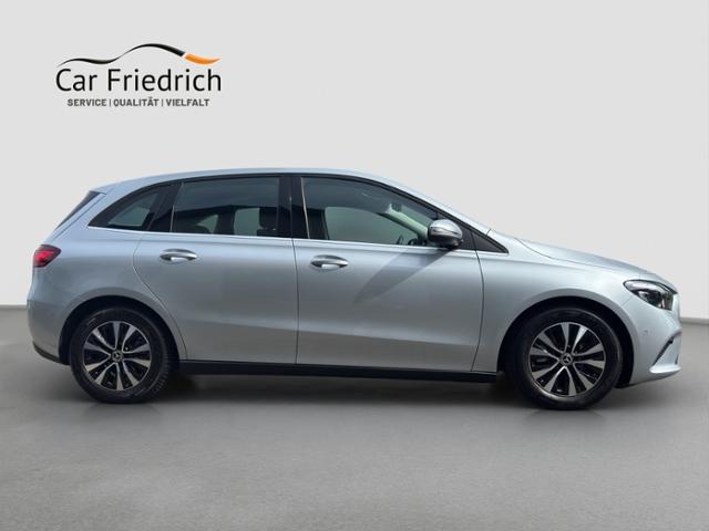 Mercedes-Benz B 180 Autom. Advanced AHK