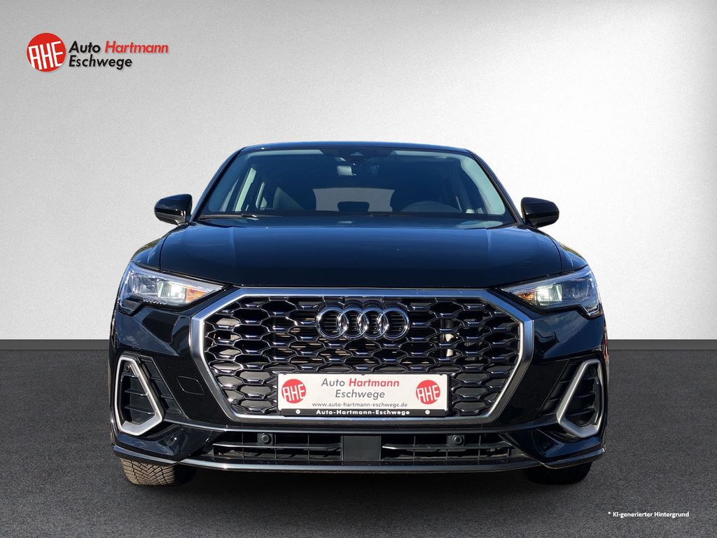 AUDI Q3 Sportback 35 TFSI S-line LED Navi ACC Rfk 18' AUDI Q3 Sportback 35 TFSI S-line LED Navi ACC Rfk 18'