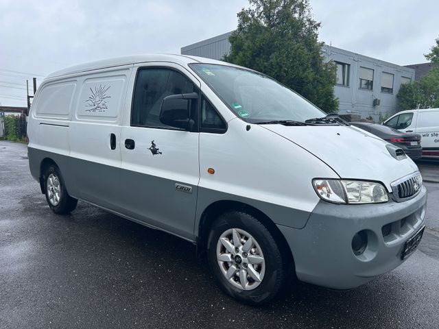 Fahrzeugabbildung Hyundai H-1 Kasten L2/H1 AHK  HU 01/28