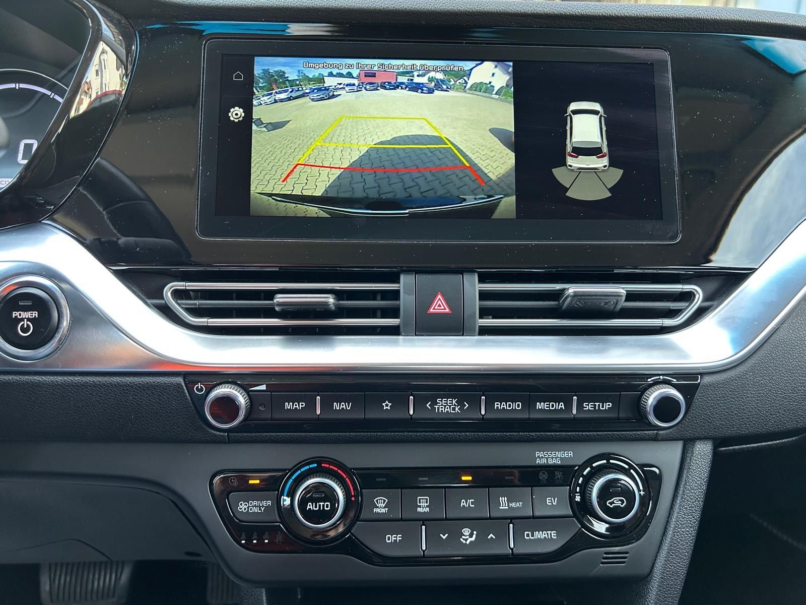 Fahrzeugabbildung Kia e-Niro Vision°1.Hand°SOH 100%°Navi°Kamera°Leder°