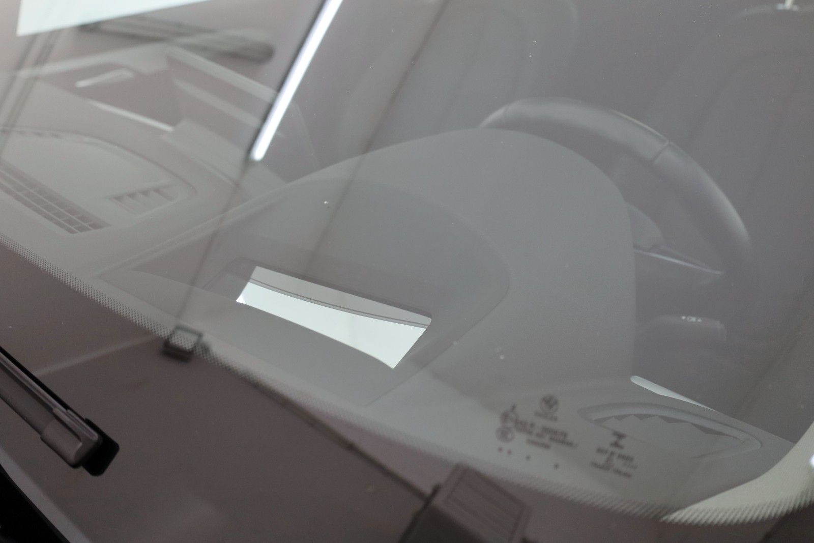 Fahrzeugabbildung BMW X1 xDrive 25e Advantage Leder,Navi,LED,Kamer,HUD