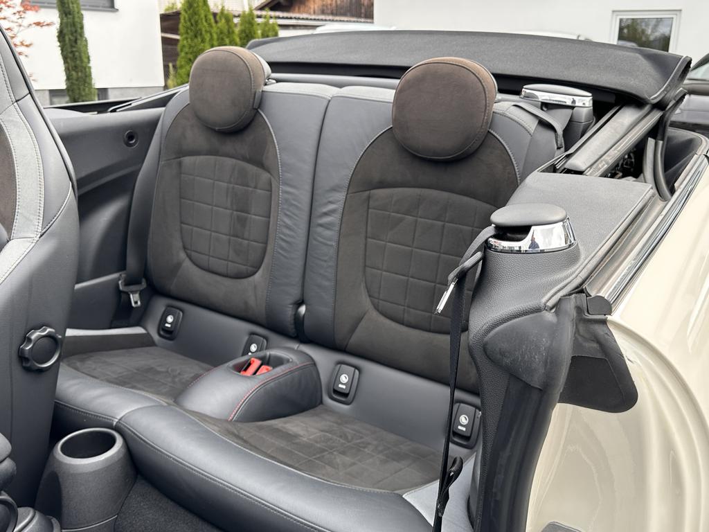 MINI John Cooper Works Cabrio