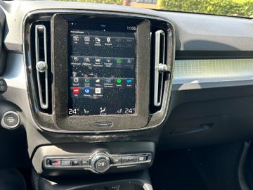 Volvo XC40 - 11