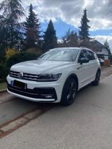 Volkswagen Tiguan Allspace R-Line 2.0 TSI DSG Allrad, Apple - Volkswagen Tiguan Allspace: Von Privat