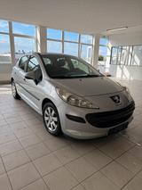 Peugeot, 207 Diesel 1.6 - Peugeot 207 aus 2009 mit Diesel-Antrieb