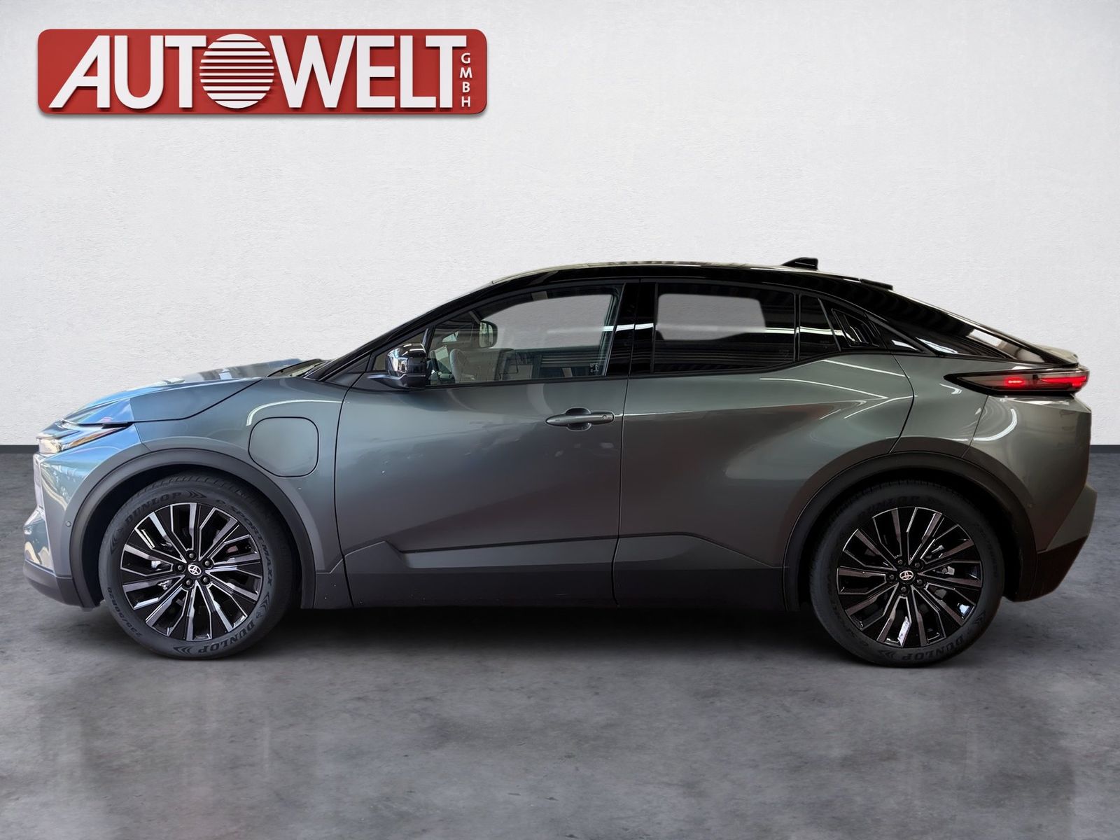 Fahrzeugabbildung Toyota C-HR+ Lounge 4x4 AWD 77 KW, 360,SHZ,el.Heck