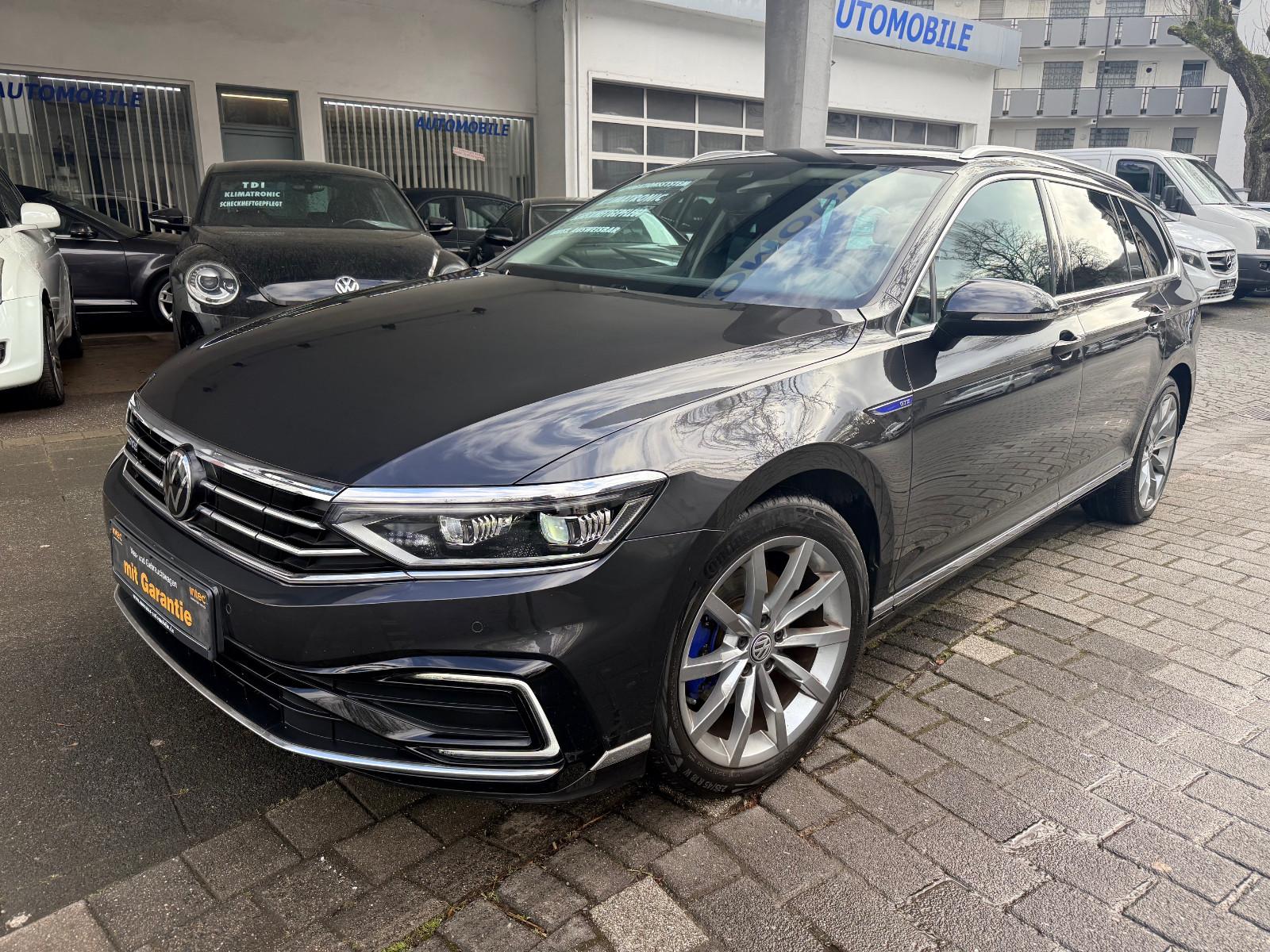 Volkswagen Passat Variant GTE,Navi,Kessy,AHK,Standheizung