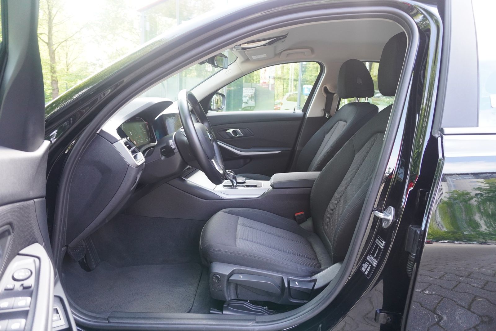 BMW 318d Advantage 360° AHK Virtual Cockpit Tempomat foto 10