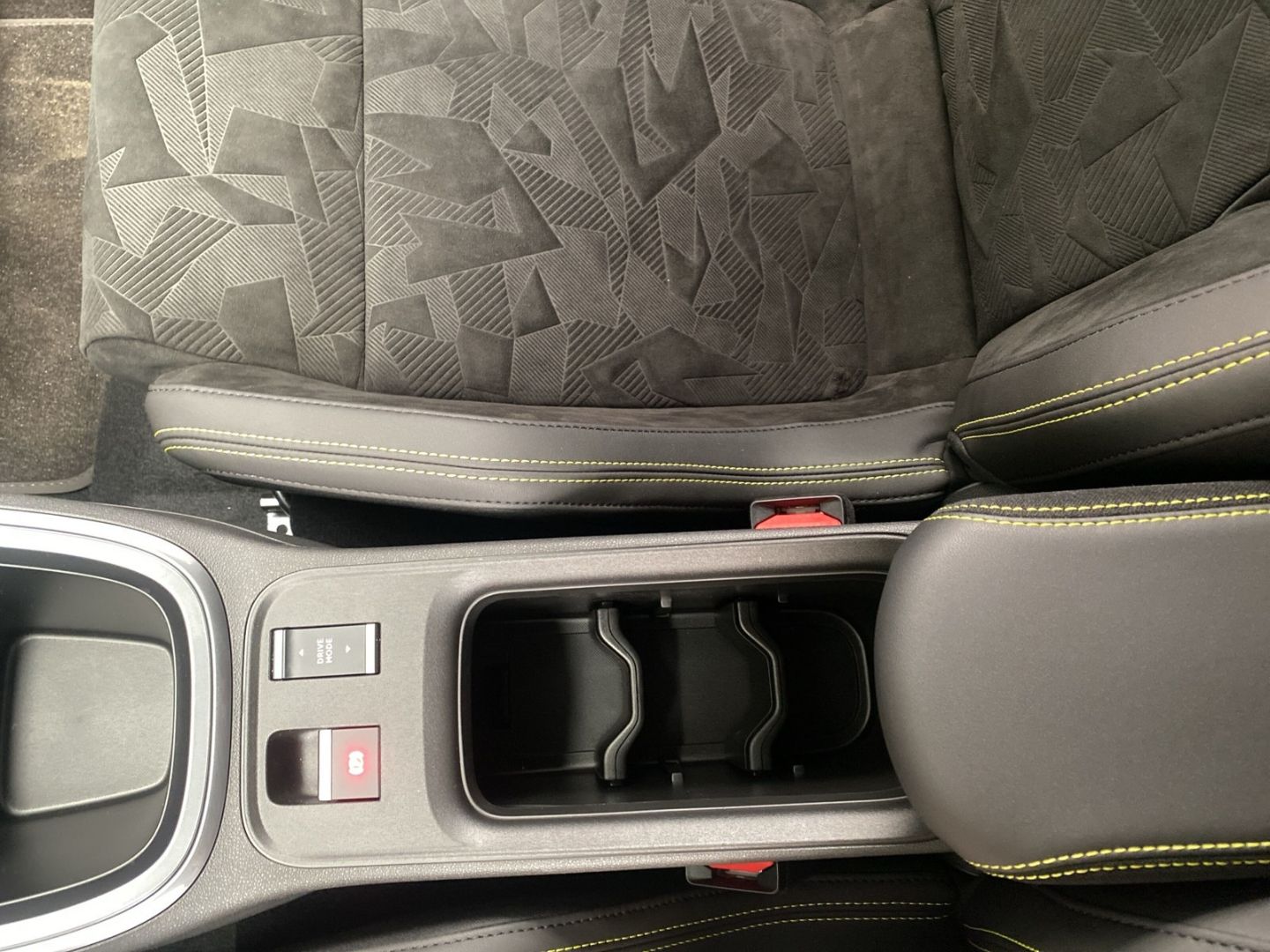 Abarth 600e - Bild 26