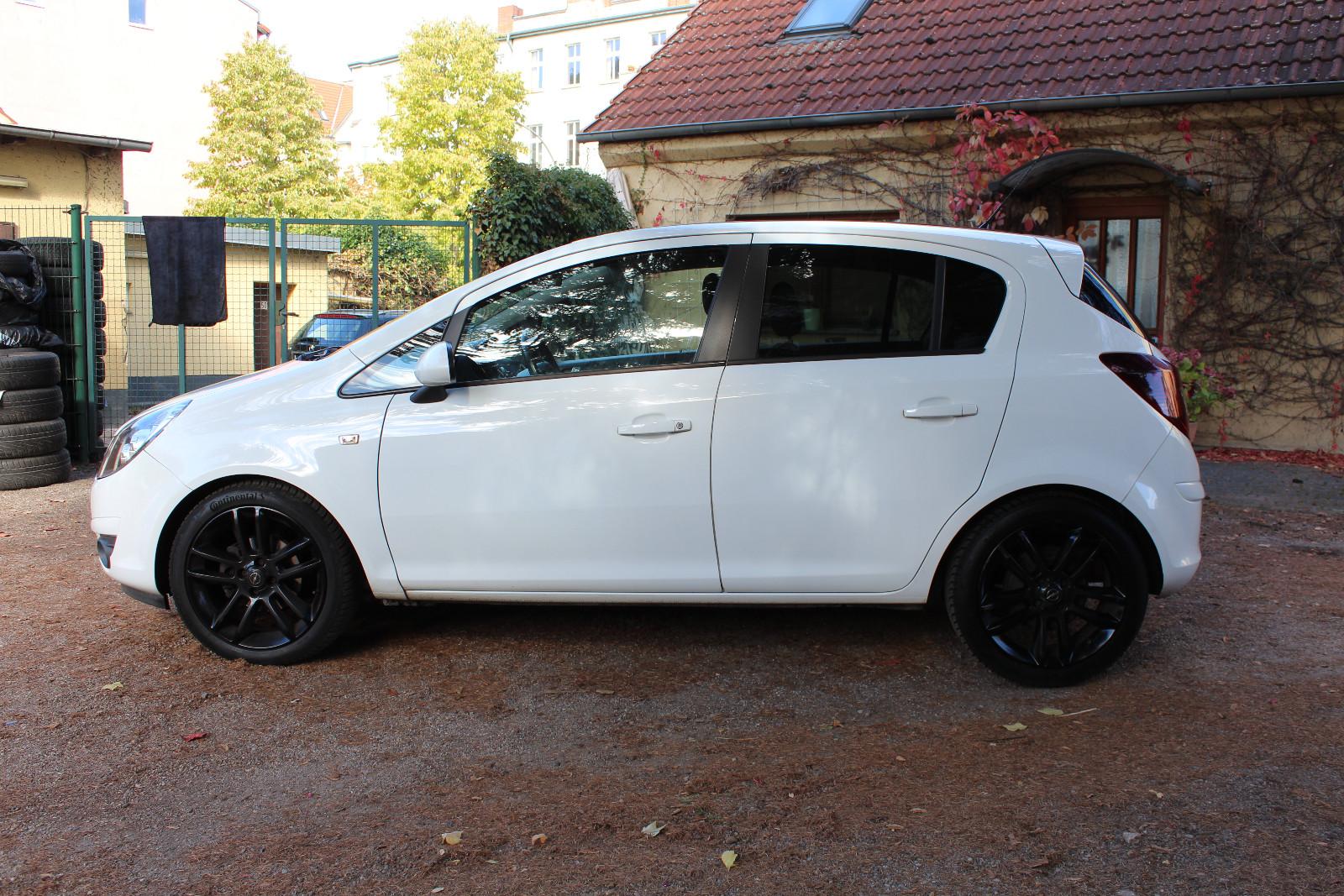 Opel Corsa D Color Edition*TÜV0 4/2028*