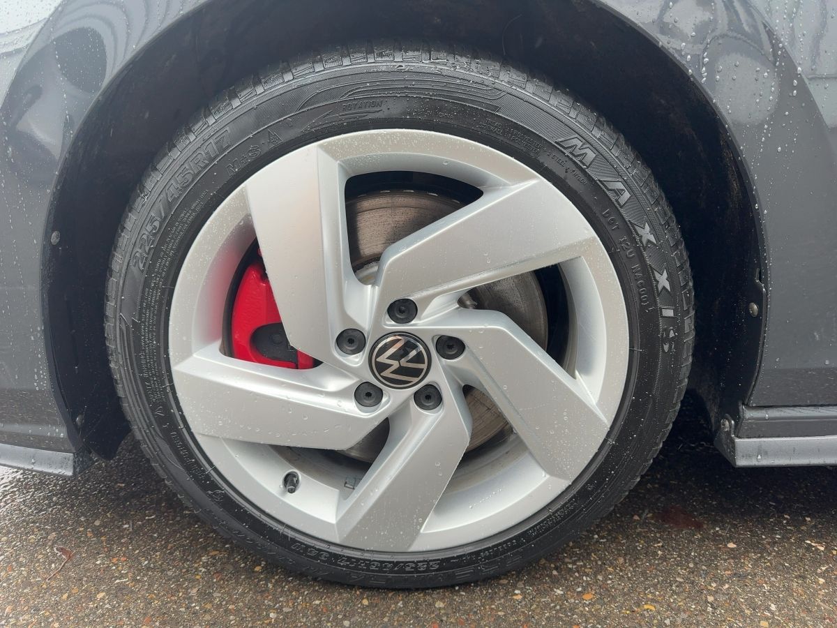 Volkswagen Golf - Bild 12