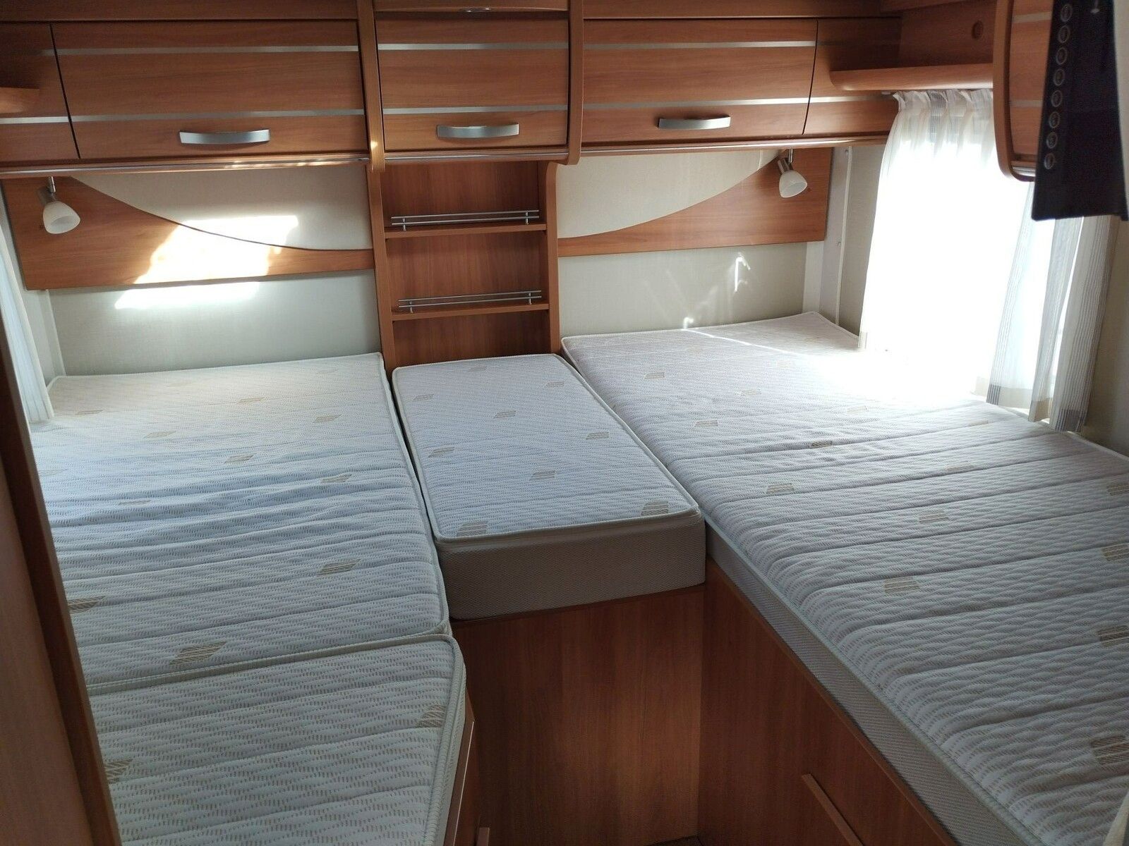 Fahrzeugabbildung HYMER / ERIBA / HYMERCAR Exsis-t 474 Markise,SAT,Solar