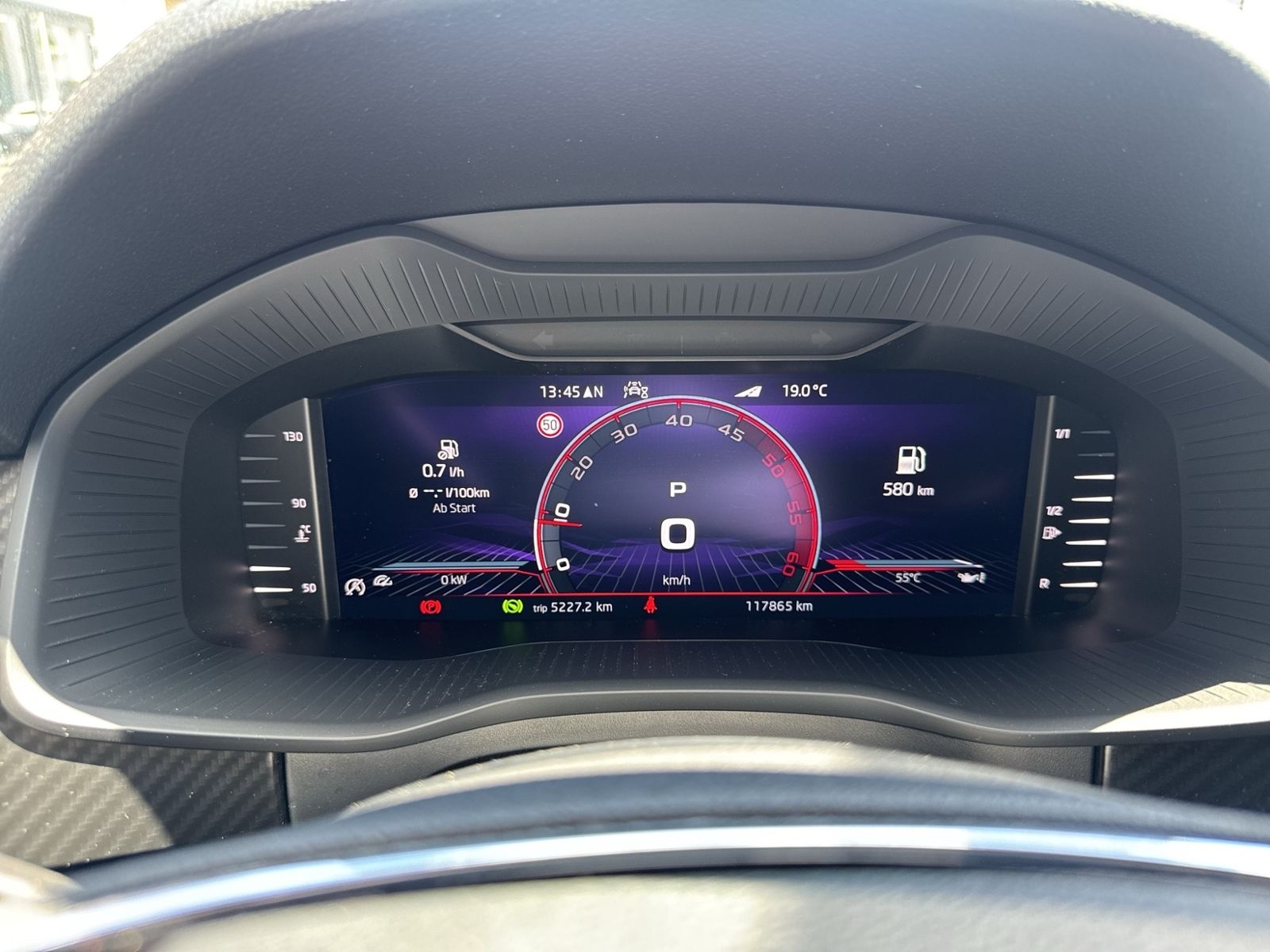 Kodiaq 2.0 TDI Sportline 4x4, AHK, Business Colu